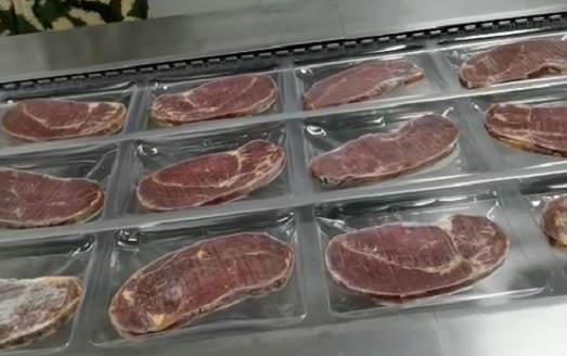 牛排拉伸膜真空包装机